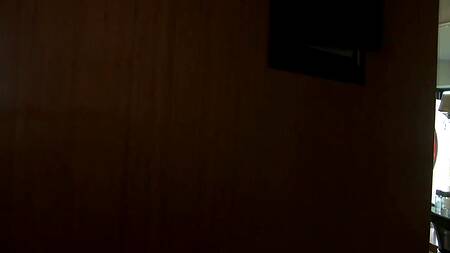 Зрелые мужики устроили групповуху с молодыми девчонками