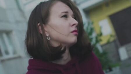 Русский пацан раскрутил студентку на секс за помощь в математике