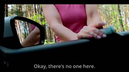 Запикапил в лесу молодую шлюху и страстно отымел в автомобиле