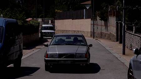 Наклонил раком блондинку и по мужски отодрал в узенький анал