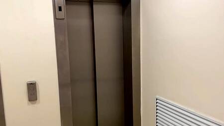 Красиво выебал элитную русскую шлюшку за деньги, случайно кончив в нее