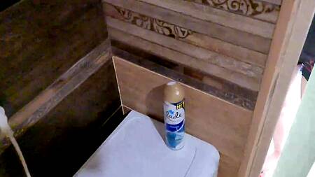 Курьер из Яндекс Еда накончал в киску похотливой клиентки с большой задницей