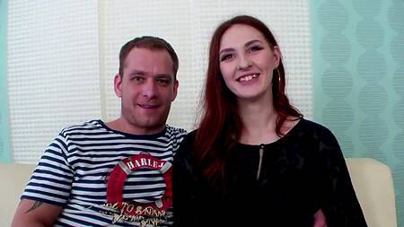 Рыжую стройняшку в чулках отдолбили крепких болтом на глазах мужа куколда