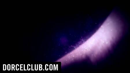 Секс путешествие для жарких малышек, готовых трахаться на каждом пит стопе - Порнофильм ROAD TRIP