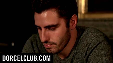 Секс путешествие для жарких малышек, готовых трахаться на каждом пит стопе - Порнофильм ROAD TRIP