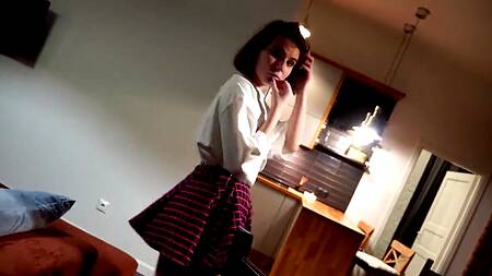 Приличная компания — говорили они, а у них работницы без трусов  Модель:Darcy Dark Автор:Nashidni Серия:Уборка С Darcy Dark  Категория: русское