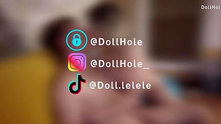 Залил спермой животик русской студентки после секса в ее гладкую киску