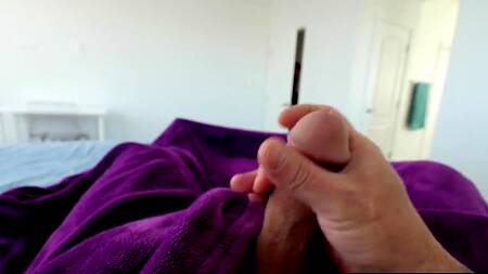 Отжарил мокрые дырочки грудастой мамки своим утренним стояком от первого лица