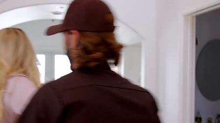 ftp://bcdn@176.9.137.83/www/tor.kniga365.com/Brandi%20Love.mp4