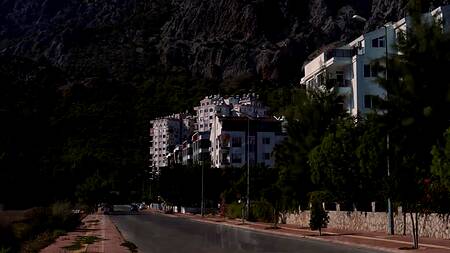 Стройные спортсменки страстно трутся мокрыми кисками после совместного душа