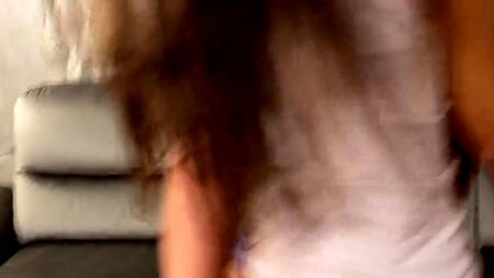 Бурная русская оргия развратных студентов, где будет выебана каждая не скромная телочка