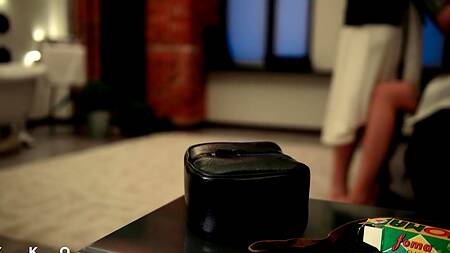 Заткнул грудастой блондинке ротик ее же трусиками, чтобы она меньше стонала пока ее ебут раком