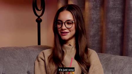 Новый выпуск Hype Show с элитными шлюшками, готовыми на необычное порно