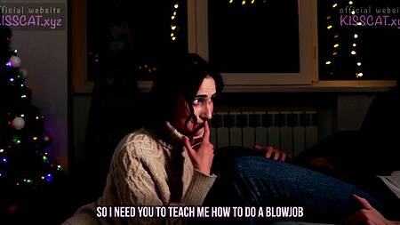 Неопытная крошка учится сосать и трахаться с лучшим другом ради нового бойфренда