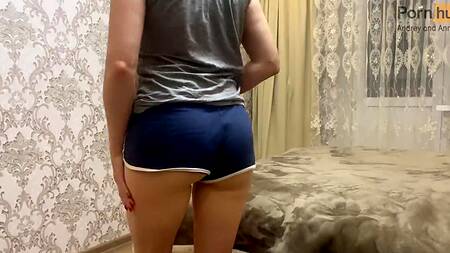 Русская мамка отдалась сынку в жопу, ведь он так мечтал об анальном сексе