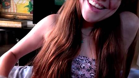 Лишь раз увидел узкую киску сестры и теперь постоянно хочет ее оттрахать