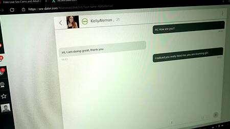 Длинноногая крошка с рабочей попкой ходит на свидания только качественно трахаться в анал
