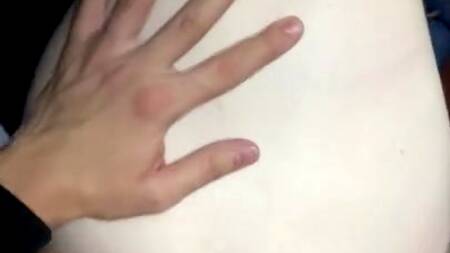 Отдолбил раком наглую соседку по купе большим хуем за то, что заняла его место