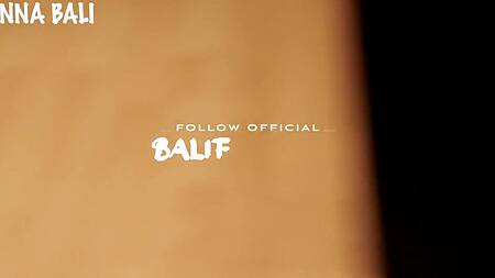 Брату очень повезло, ведь сестра предоставила ему и секс игрушку, и свою киску