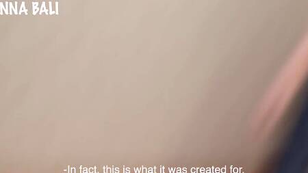 Брату очень повезло, ведь сестра предоставила ему и секс игрушку, и свою киску