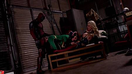 Порно фильм Капитан Марвел: XXX Пародия с русским переводом!