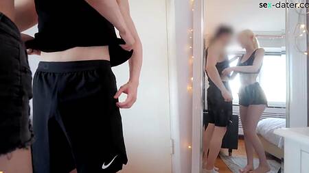 Нежная блондинка Shinaryen устроила жаркий трах для фаната с крепким хуем