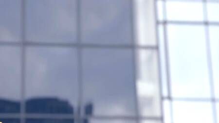 Начальница отодвигает трусики и соблазняет работника