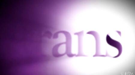 Обнаружили анальную пробку и член у сексуального транса во время досмотра