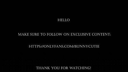 Везучие парни подоспели выебать мокрые киски возбужденных подружек устроив групповуху