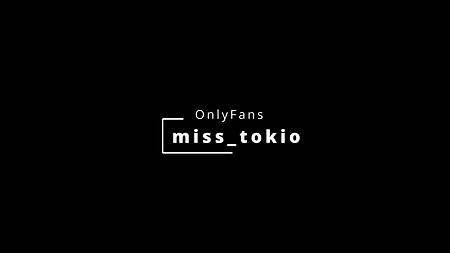 Братик разводит на секс сестру, обещая сохранить ее секрет о мастурбации