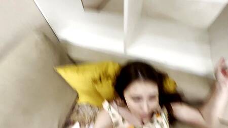 Развратная мамка обеспечит более мощный оргазм сыну чем какая-то дрочка