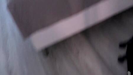 Хотел трахнуть лишь блондинку, но пришлось отжарить и ее сестру, устроив ЖМЖ