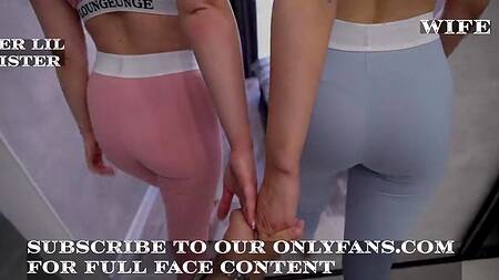 Спортсменки с классными жопами предлагают каждую трахнуть раком в киску