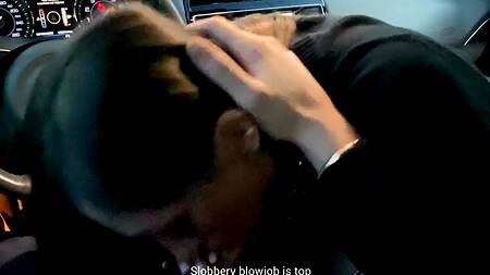 Пикапер устроил маленький порно кастинг московской телочке прямо в машине