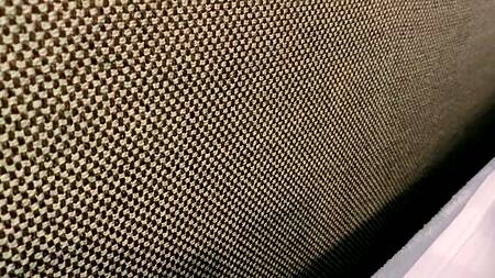 Гостеприимно выебал развратную сестру жены, которая так нагло трахала киску самотыком