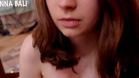 Познакомился с сексуальной сестрой приятеля во время утреннего перепихона