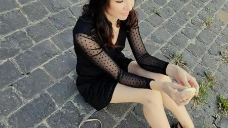 Пикапер оттрахал московскую девушку в рот всего лишь за новые наушники для нее