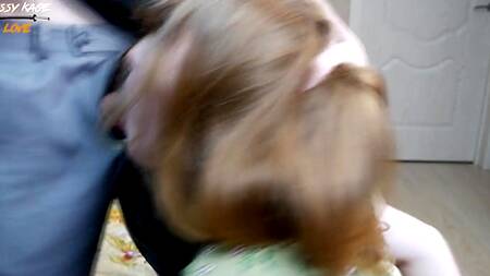 Стройная блондиночка в чулках скучала без крепкого хуя любимого бойфренда