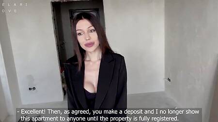 Дал рассрочку красивой брюнетке с силиконовыми сиськами после глубокого минета с камшотом на лицо