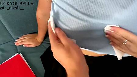 Грудастая студентка с аппетитной попкой ебется с одногруппником вместо подготовки реферата