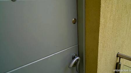 Вошел большим членом в каждую дырку шальной блондинки с большими буферами