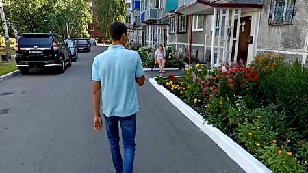 Пригласил молодую толстуху по соседски на чай и потрахаться для здоровья