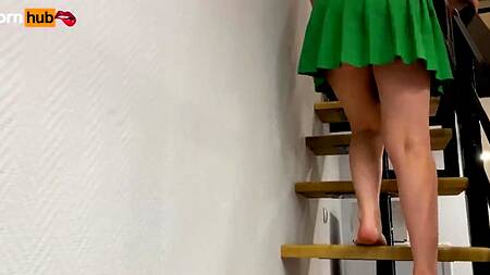 Сынок удовлетворил своим хуем выпившую русскую мамку с большой задницей