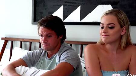 Член в киске блондинки с большими сиськами оказался слишком приятным чтобы отказать от секса