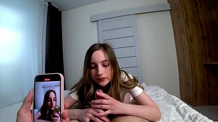 Выручил сестру с большими сиськи и заодно хорошенько выебал раком