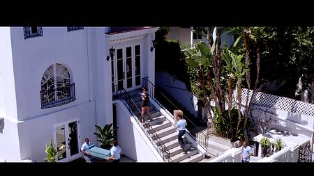 Бузумная шлюшка устроила ганг бенг с аналом вместо кастинга с толпой негров