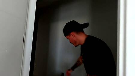 Подарила свою тугую анальную дырку бойфренду на Новый год под елкой