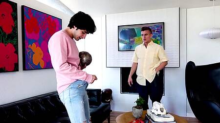 Парни поменялись сестричками, чтобы устроить оргию, но без инцеста