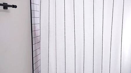 Голая сводная сестра соблазняет на жаркий секс