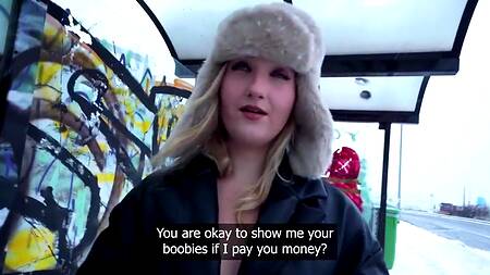 Милая девушка в шапке ушанке соглашается на секс за деньги